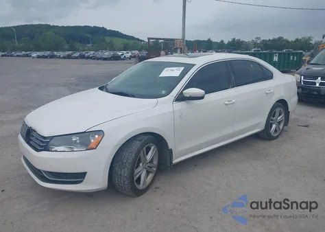 2015 Volkswagen Passat 2.0L Tdi Se z USA, uszkodzony, nr VIN 1VWBV7A38FC091115